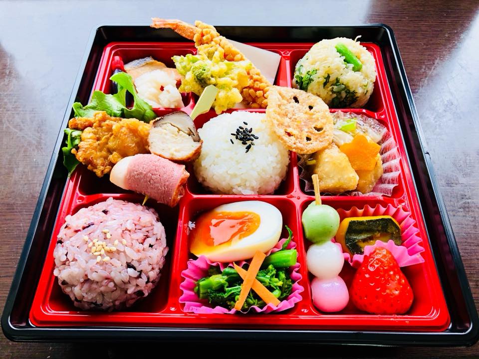 旬彩弁当（小）3